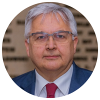 dr hab. Tomasz Smiatacz