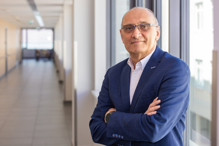 prof. Jacek Jassem