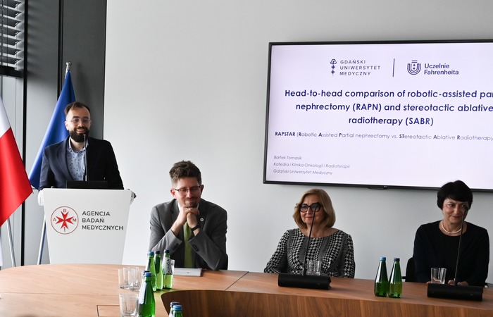 Dr Bartłomiej Tomasik beneficjentem grantu ABM 