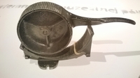 prasa_-_urządzenie_do_zmiekczania_korków.jpg
