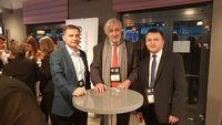 od lewej: dr M. Mrówka (IFPS, Warszawa), prof. E. Offeciers (European Institute For ORL, Antwerpia), dr hab. T. Przewoźny (GUMed)