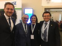  Od lewej: Rodrigo Kaiser Cifuentes (Chile), prof. Myron Nevins (Harvard, USA), Anna Starzyńska, Jorge Gonzales (Chile) 