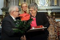 Zdjęcie z otrzymania Medalu św. Wojciecha przez prof. Grażynę Świątecką, 28.10.2019 fot. Grzegorz Mehring