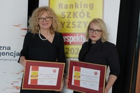 prorektor ds. klinicznych prof. Edyta Szurowska i rzecznik prasowa dr Joanna Śliwińska