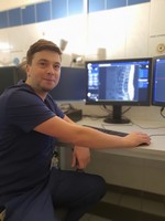 Dr n. med. Dominik Świętoń
