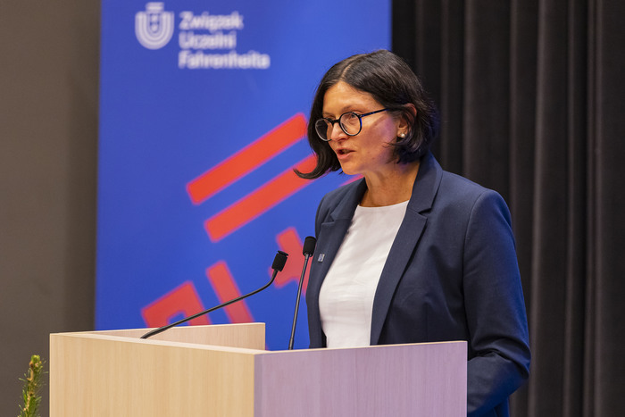 prof. Adriana Zaleska-Medynska, dyrektor FarU