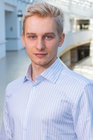 Mikołaj Opiełka