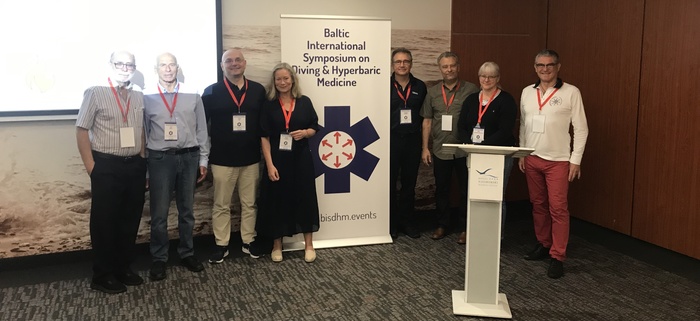 od lewej: prof. Jordi Desola, dr Ran Arieli, prof. Jacek Kot, prof. Ingrid Eftedal, dr Francois Burman, prof. Costantino Balestra, dr Anne Räisänen-Sokolowski, dr Pasquale Longobardi