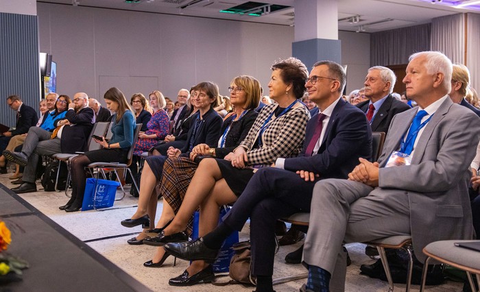 P._Sudara_-_X_Zjazd_i_XXVI_Sympozjum_PTEiDD_-_008.jpg