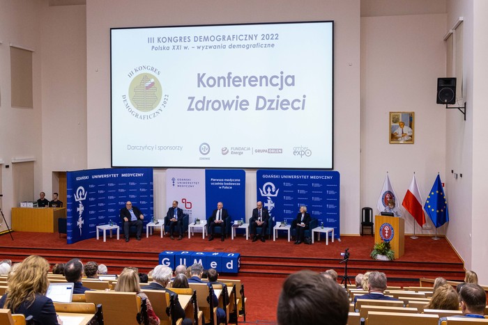P._Sudara_-_konferencja_ZDROWIE_DZIECI_-_029_1.jpg