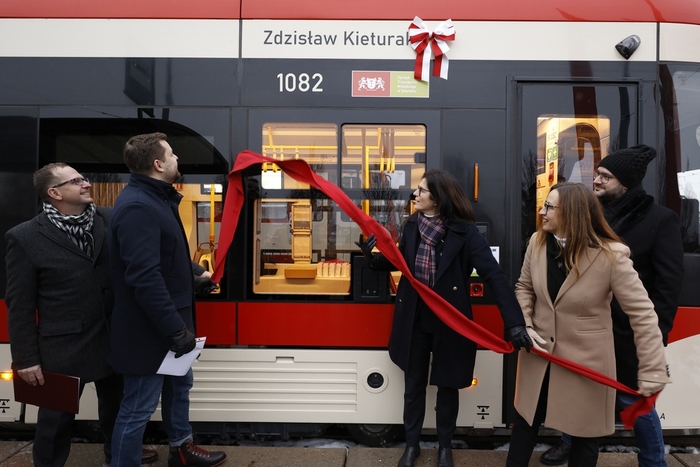 ECS_2022-11-25-kieturakis-tram-017_949x633.JPG
