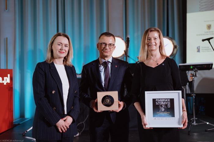 prof. Sylwia Mrozowska, prof. Marcin Gruchała, prof. Barbara Wikieł