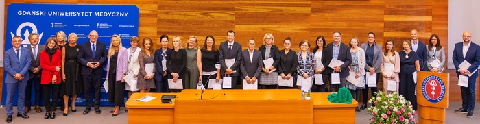 organizatorzy i laureaci konkursu