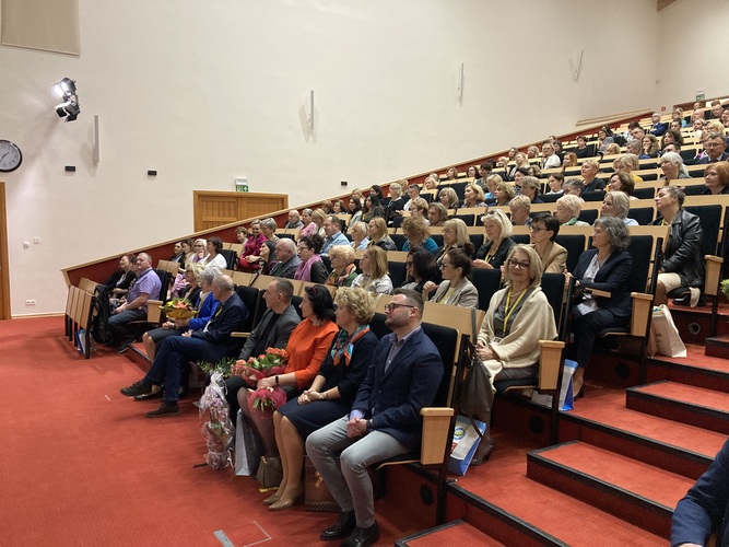 Uczestnicy_Konferencji_im._Ks._E._Dutkiewicza.jpeg