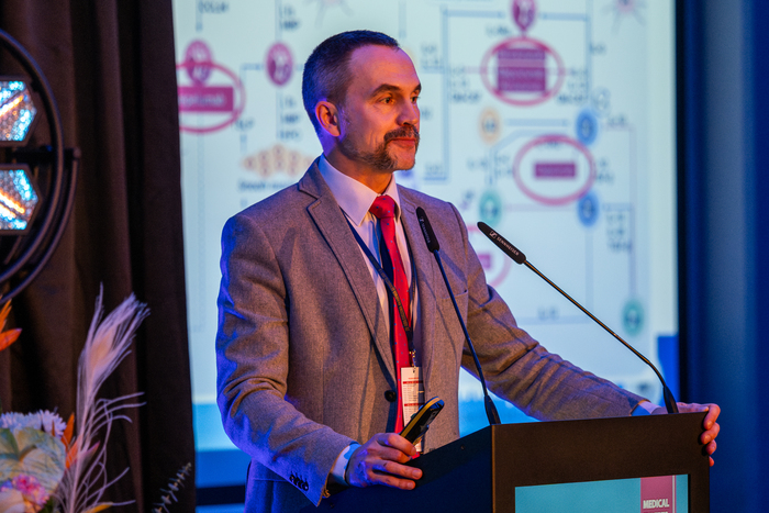 Ryc._7._prof._Maciej_KUPCZYK__prezydent_PTA_.jpg